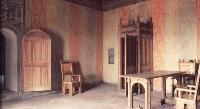 Castello Di Pavone, Prenota Hotel Chivasso Monferrato
