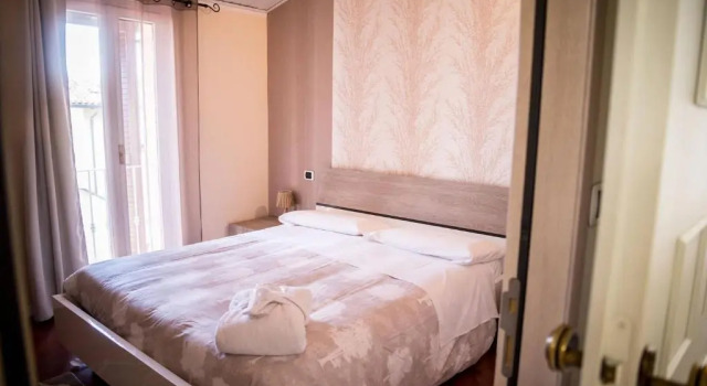 Номер Deluxe Hotel Lonatino