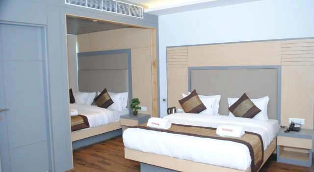 Hotel Superb @ New Delhi railway Station