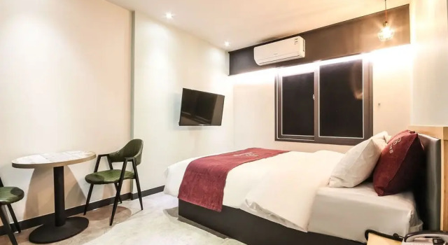 Suncheon Hotel THE B