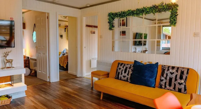 Luxurious mountain retreat lodge Hunters Quay, Забронировать Дом для отпуска Хантерс-Куэй 