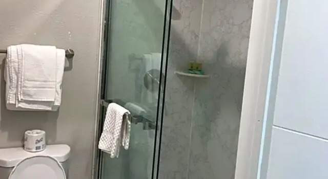 Номер Economy Elmwood Motel