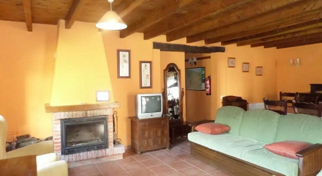 Apartamentos Rurales Los Picos de Redo, Забронировать Апартаменты/квартира Отели Liébana с парковкой, Парковка