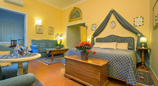 La Casa del Garbo - Luxury Rooms & Suite