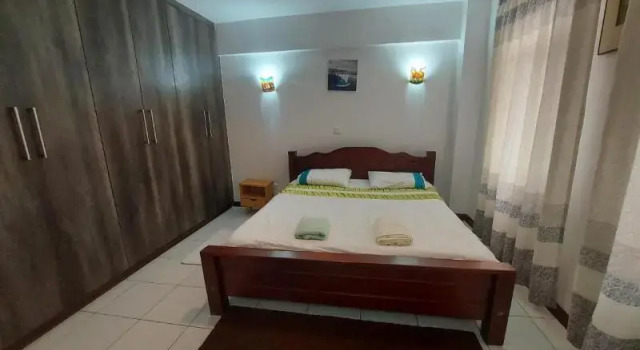 Kenzo's Place on a Budget, Prenota Hotel Nairobi CBD Nairobi