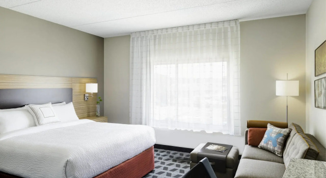 TownePlace Suites by Marriott Louisville Airport, Rezerwuj Hotel Hurstbourne 