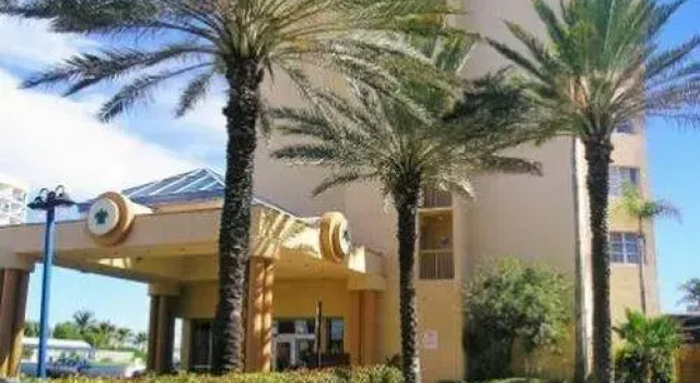 Ocean Point Beach Resort