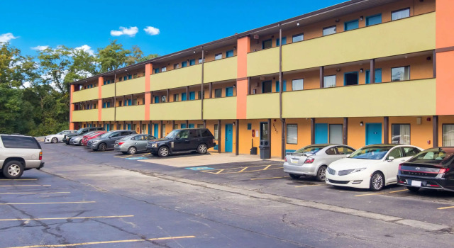 Days Inn Monroeville Pittsburgh, Boek Mini-hotel Hotels in Monroeville met parkeren, Parkeren