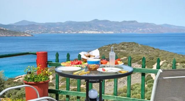 Апартаменты с видом на море Anemone Homes
