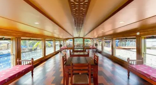 OYO 23227 Alleppey Eco Houseboat 3 Bhk