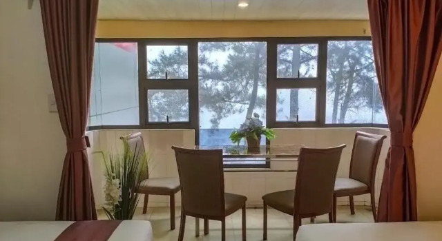 Семейный номер Standard с балконом 456 Hotel