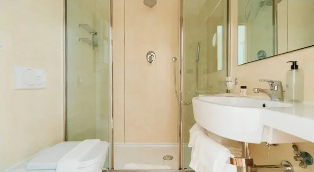 Номер Comfort Hotel Miramare