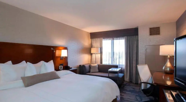 Номер Standard Rochester Airport Marriott