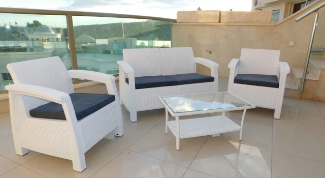 Апартаменты Deluxe Top Residence in Eilat Terrace with Hot Tub