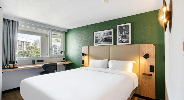 Четырёхместный номер Standard Campanile Prime - Aix-en-Provence Sud - Pont de lArc