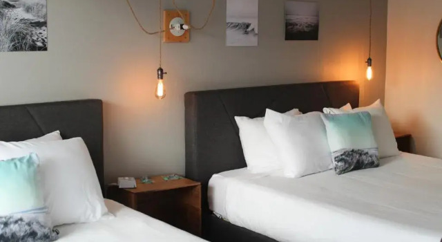 Четырёхместный номер Standard Adrift Hotel