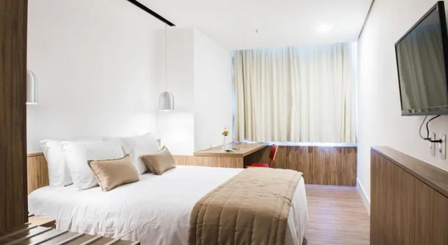 Одноместный номер Standard с балконом H Niteroi Hotel