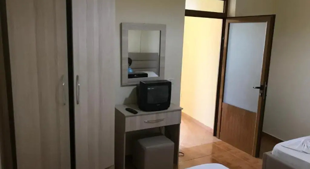 Студия Hotel President