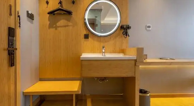 Люкс Business Yongcheng Good Impression Hotel
