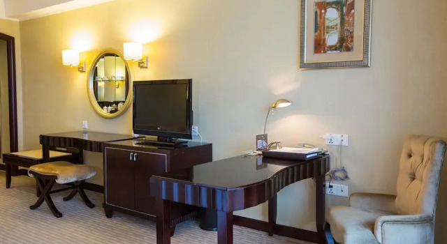Номер Superior Four Points by Sheraton Yangjiang City Center