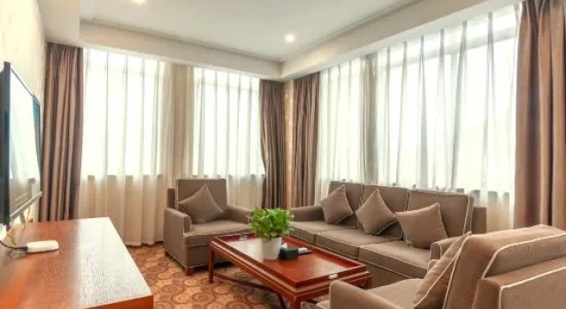 Люкс Deluxe Shenghui Hotel