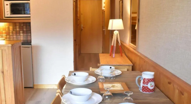 Appartement Méribel, 1 pièce, 4 personnes - FR-1-180-549