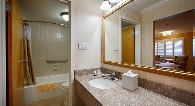 Двухместный полулюкс SFO El Rancho Inn SureStay Collection by Best Western