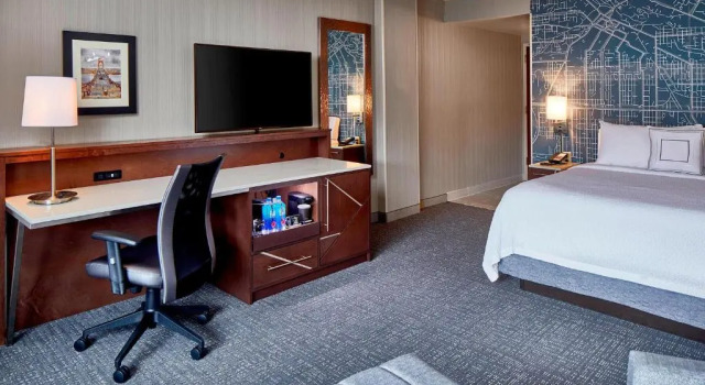 Номер Courtyard Portland Downtown / Convention Center