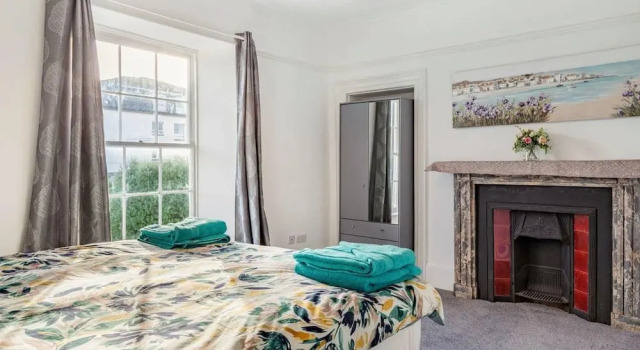 Lovely Villa 3 Kings 1double Sofa bed, Забронировать Вилла Отели Торки 3 звезды, рядом с Художественно-исторический музей Торр-Эбби, 3*
