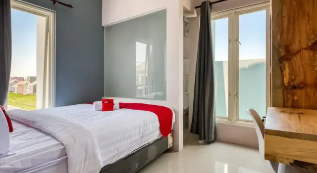 Habitación Estándar RedDoorz @ Bypass Juanda Airport