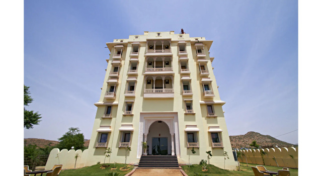 Satyam Palace Resort, Забронировать Курортный отель Отели штата Раджастхана с парковкой, Парковка