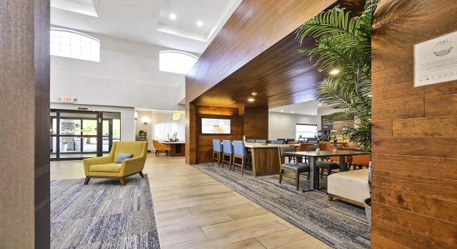 Holiday Inn Express Palestine, an IHG Hotel, Buchen Sie Hotel Palestine Texas