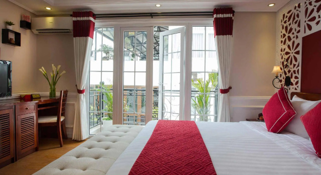 Двухместный номер Deluxe La Beaute De Hanoi Hotel