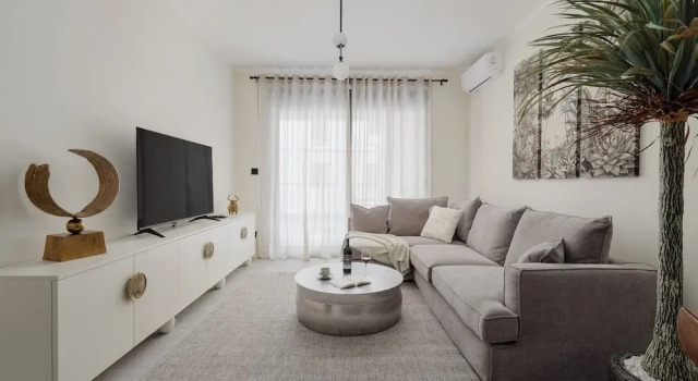 Dimitris Residence