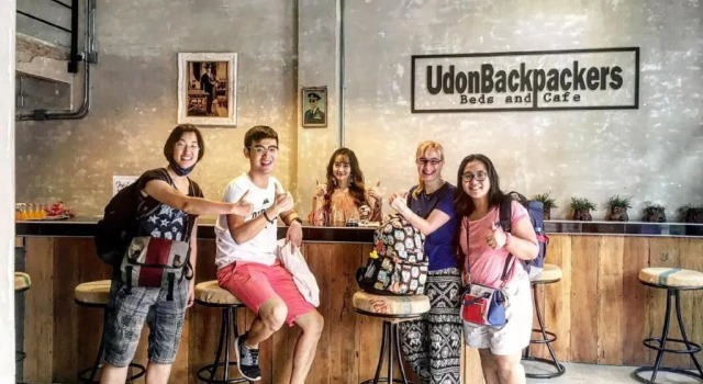 Кровать в общем номере (женский номер) UdonBackpackers Beds and cafe