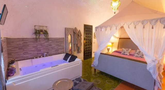 Jamm Suite - Two-room apartment with ensuite whirlpool tub