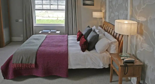 The Old Passage Inn