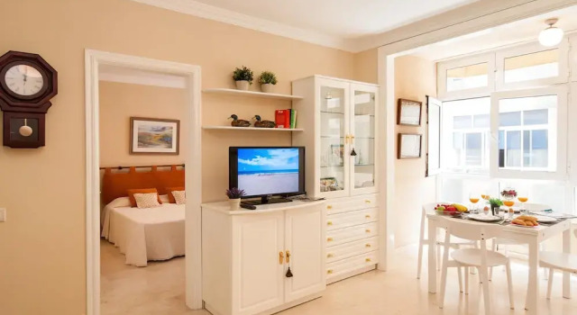 Sole Beachstay Las Canteras by VillaGranCanaria, Prenota Appartamento Las Palmas de Gran Canaria Gran Canaria