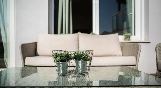 Stunning 1 bed W/sunny Terrace in Madrid Center