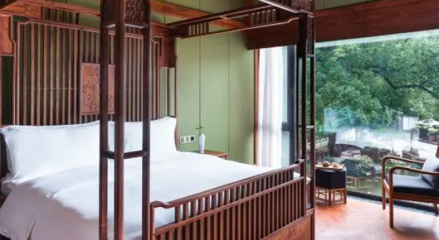 Семейный люкс Мансарда Manshexi Garden Garden Home stay (Hangzhou West Lake Jiuxi Shibajian Store)