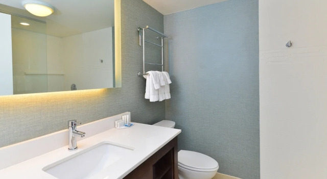 Двухместная студия Residence Inn Champaign