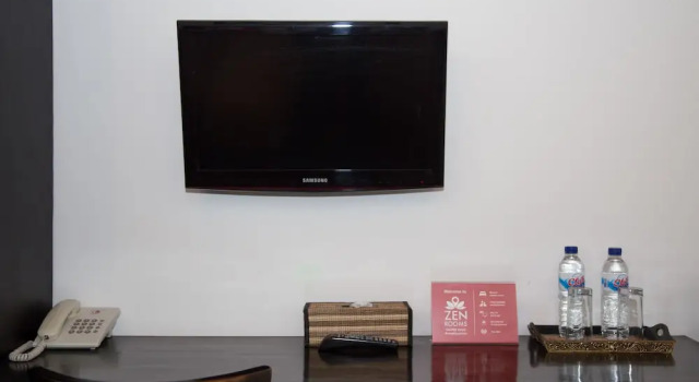 ZEN Rooms Legian Dewi Sri 3, Rezerwuj Hotel Hotele w Badung z parkingiem, Parking