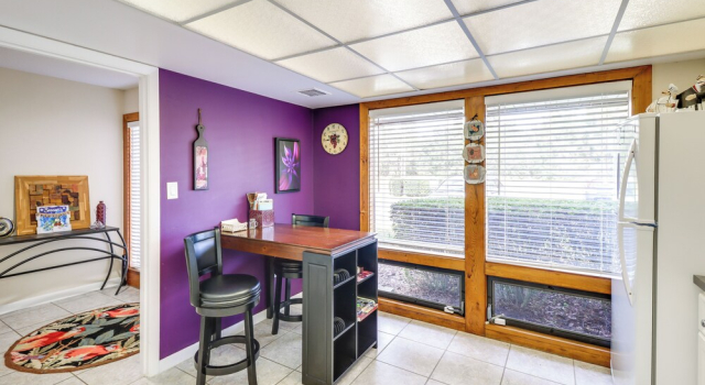 2 Mi to Rainbow Springs: Dunnellon Townhome, Prenota Hotel Dunnellon Florida
