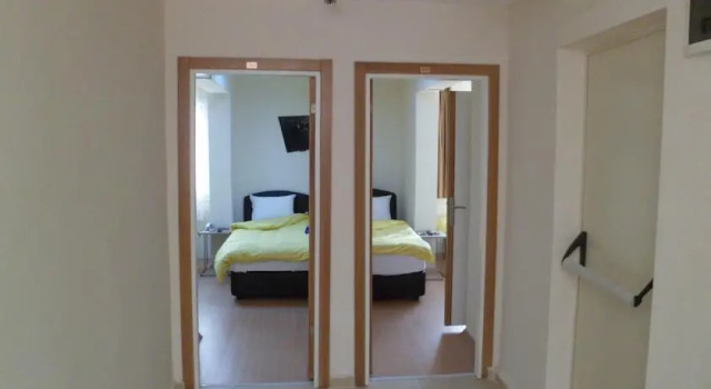 Hotel Resat, Rezerwuj Hotel Konak Izmir