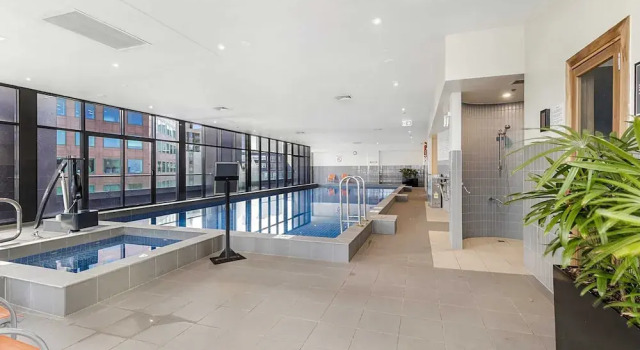 Апартаменты Executive Unit With Pool and Gym Near Riverfront