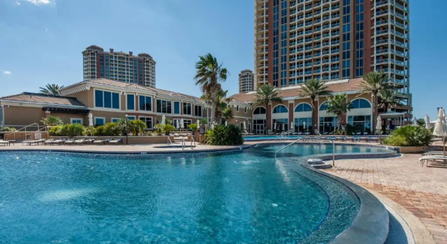 Reduced Rates! Portofino Tower 1-903 Beachfront Sunset Views, Varaa Huoneisto Hotellit Panhandle Florida uima-altaalla, Uima-allas
