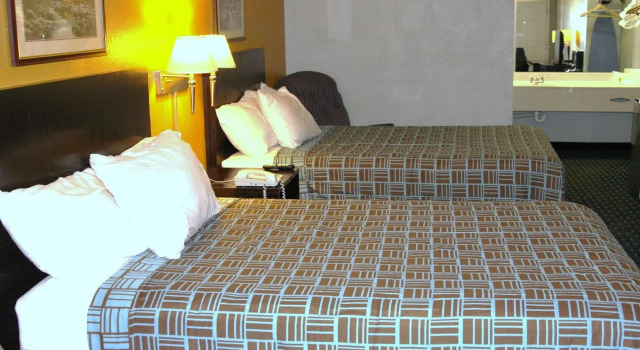 Express Inn & Suites Trion, Prenota Hotel Hotel e alloggi a Trion, Hotel