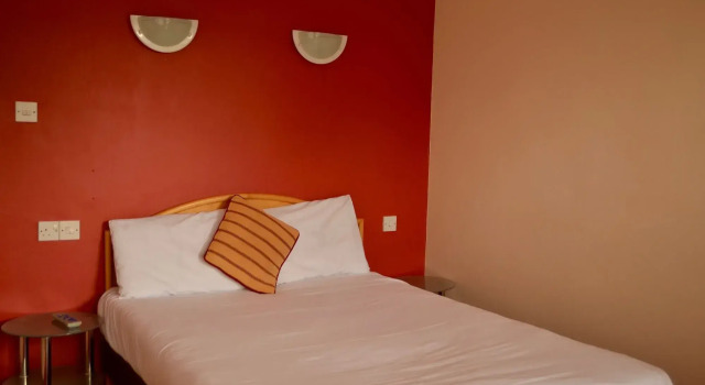 Sand Bay Holiday Village, Забронировать Отель Отели Англии 3 звезды, 3*