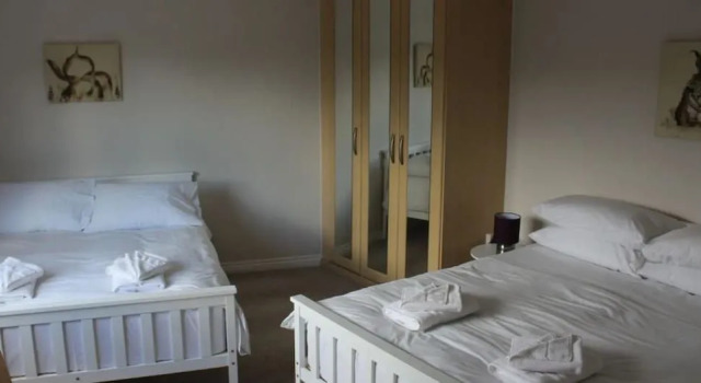 Hereford - Finch House - Modern 4 Bedroom House Located in South Hereford, Dog Friendly With Nearby Countryside, Pool Table, Sleeps up to 10 Guests - Hosted by RENTMYHOUSE, Забронировать Отель Херефорд Херефордшир