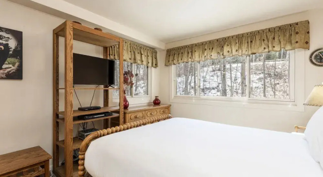 Snow Flower 136 1 Bedroom Condo by RedAwning, Забронировать Апартаменты/квартира Апартаменты Парк-Сити, рядом с Горнолыжный подъемник First Time Lift, Апартаменты/квартира